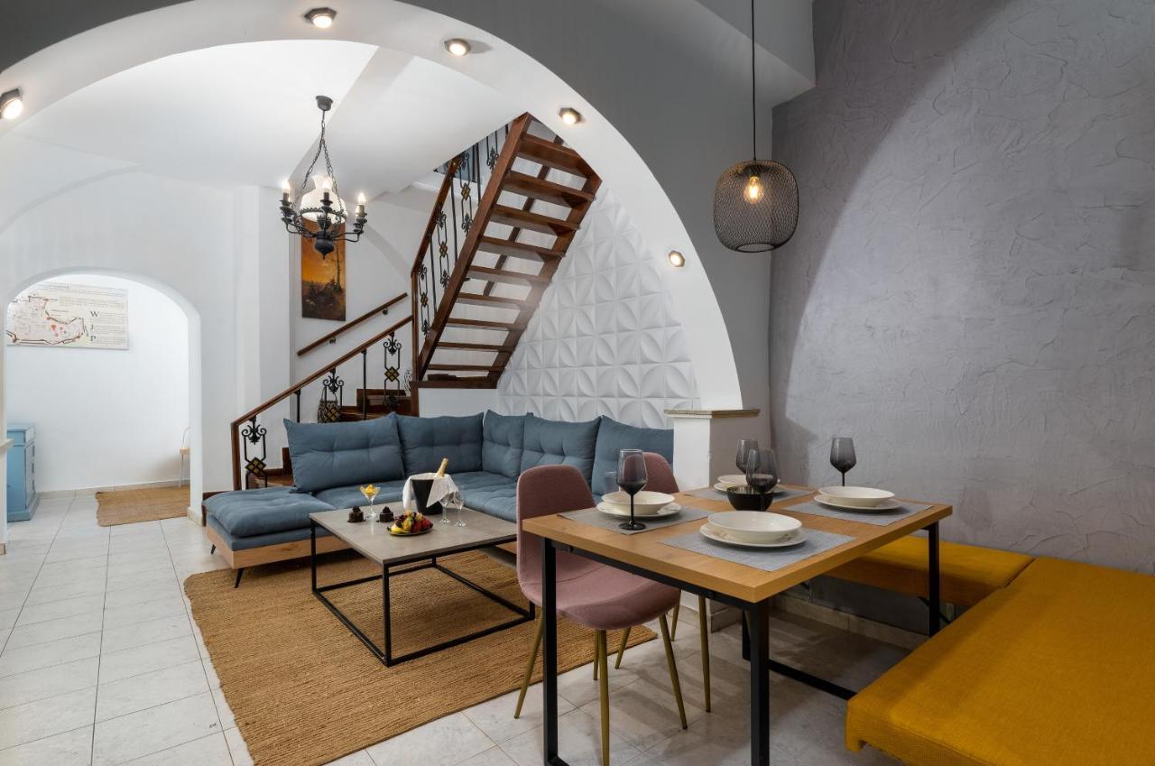 A Unique 3-4 Bedrooms House In Old Town Родос Экстерьер фото